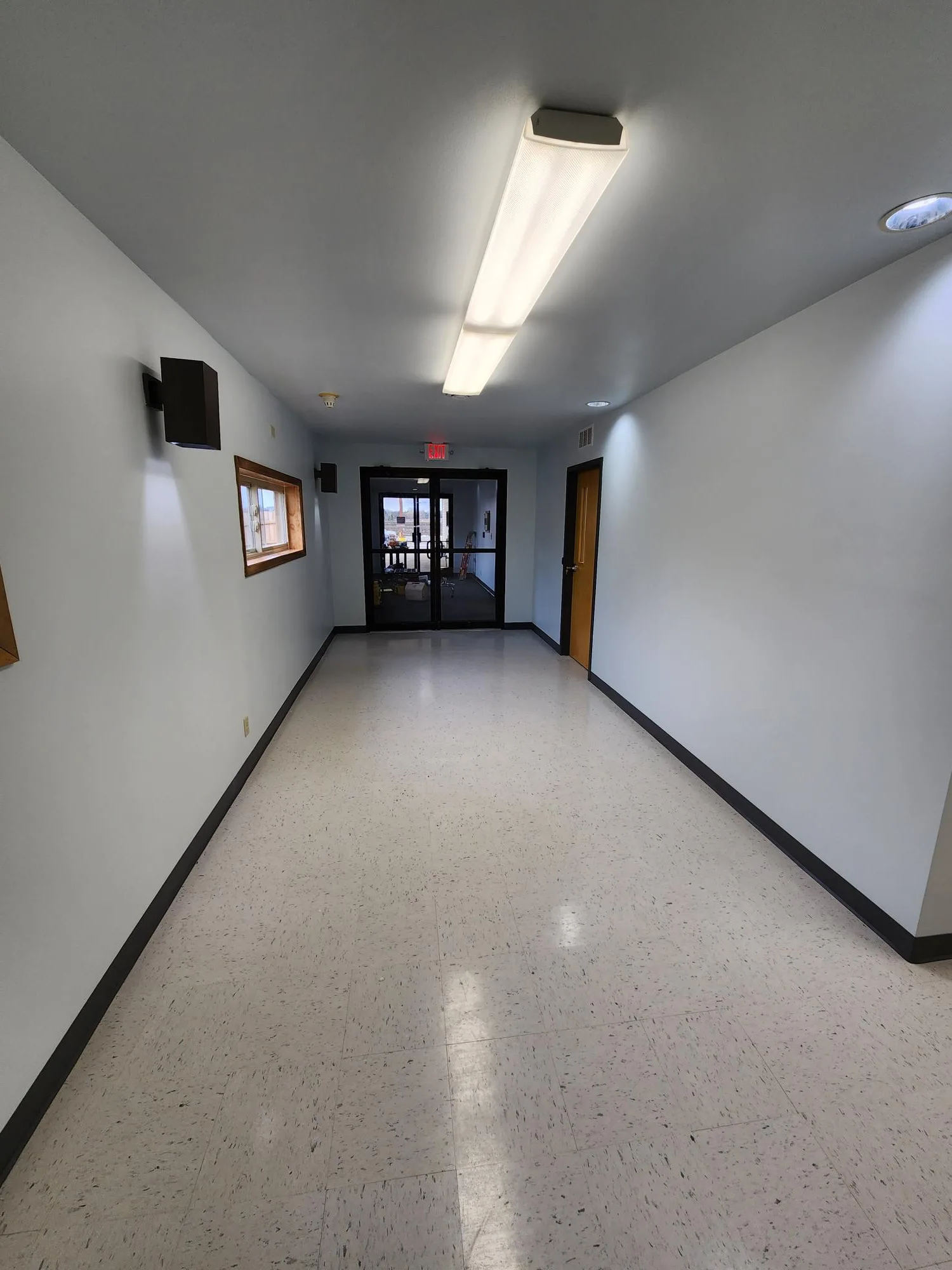 Sonnenberg Consultants short hallway to door